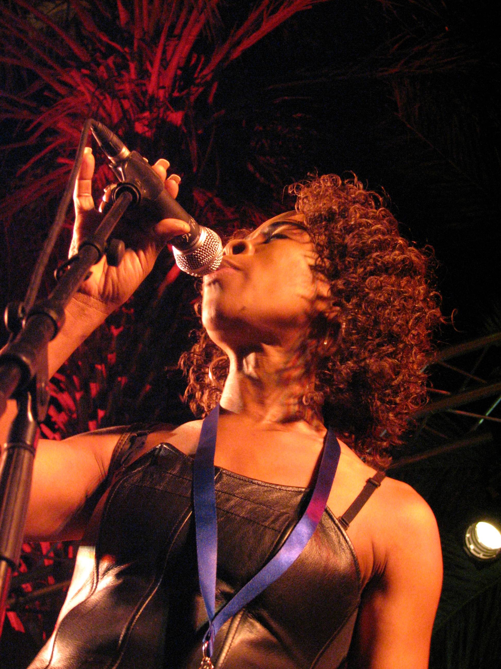 2006-08-30 Suthukazi Arosi, Red Sea Jazz Festival, Eilat, Israel