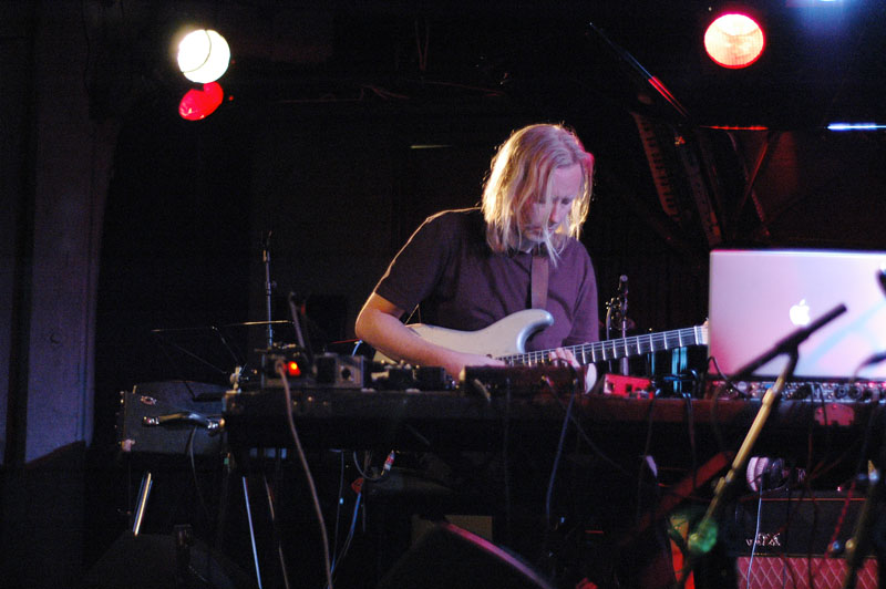 Eivind Aarset with Arve Henriksen Cartography, Punkt, 2009
