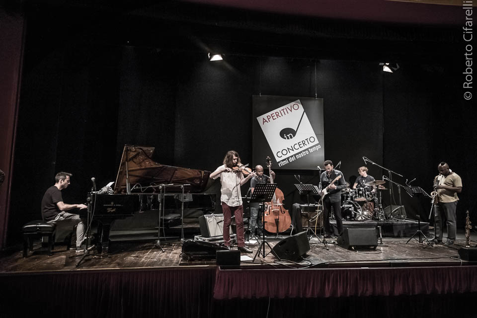 Alexander Hawkins Ensemble al Teatro Manzoni di Milano Alexander Hawkins Ensemble al Teatro Manzoni di Milano
