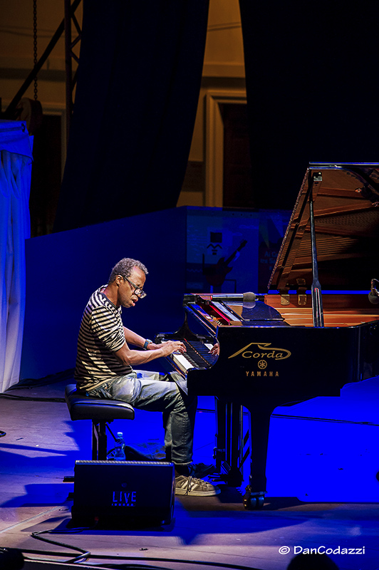 Matthew Shipp