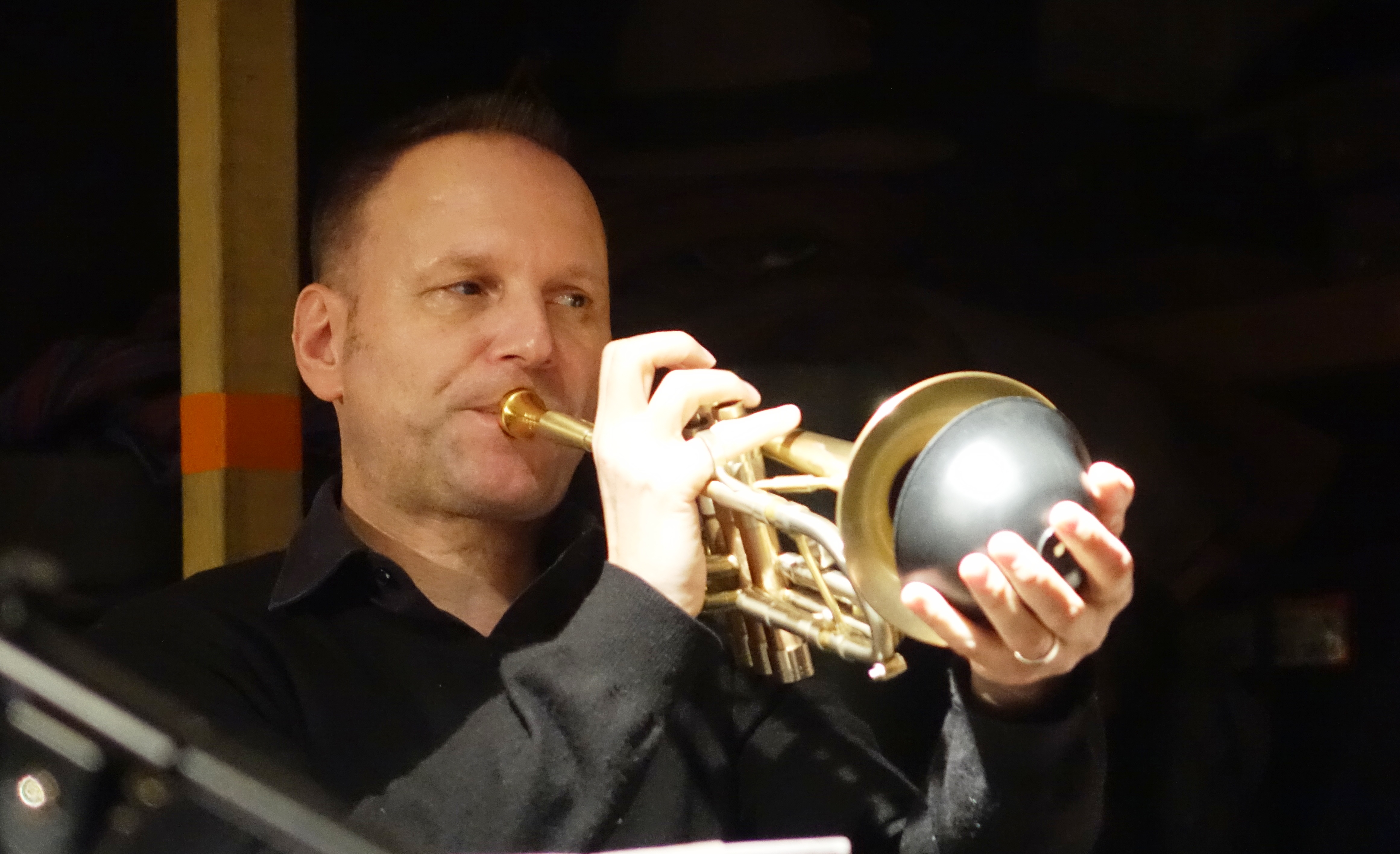 Thomas Heberer at Cafe Oto, London in December 2018