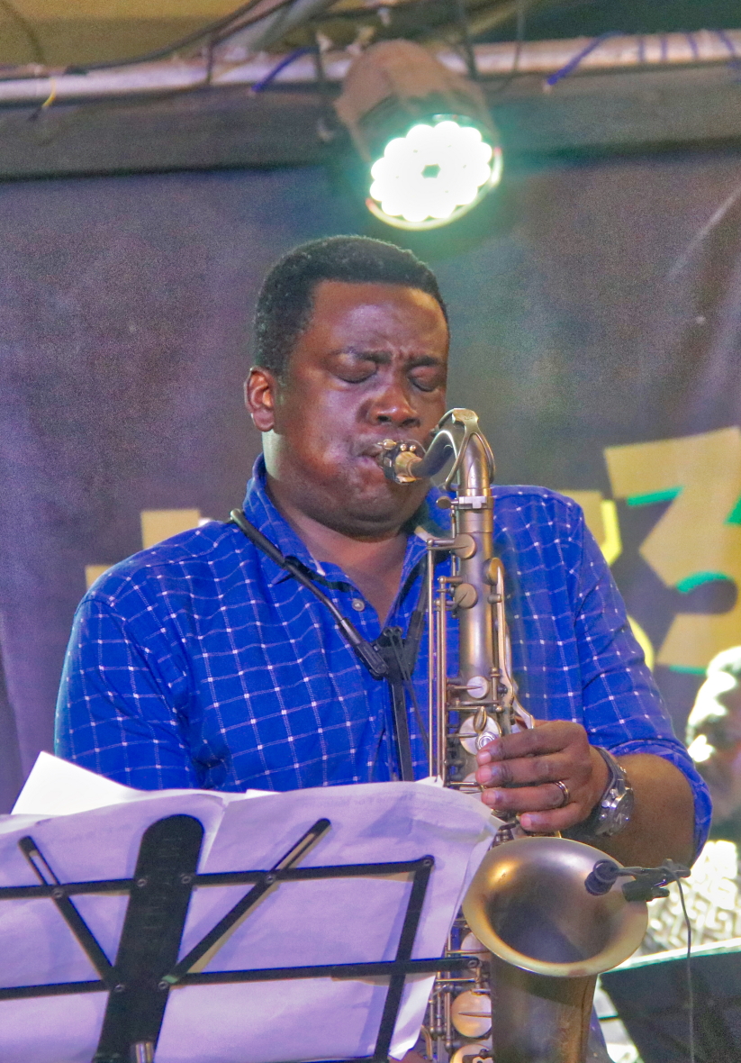 Bernard Ayisa