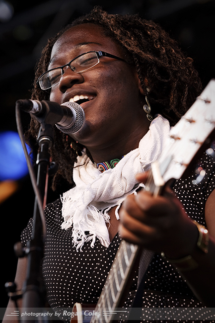 Melissa Laveaux / 2007 Montreal International Jazz Festival