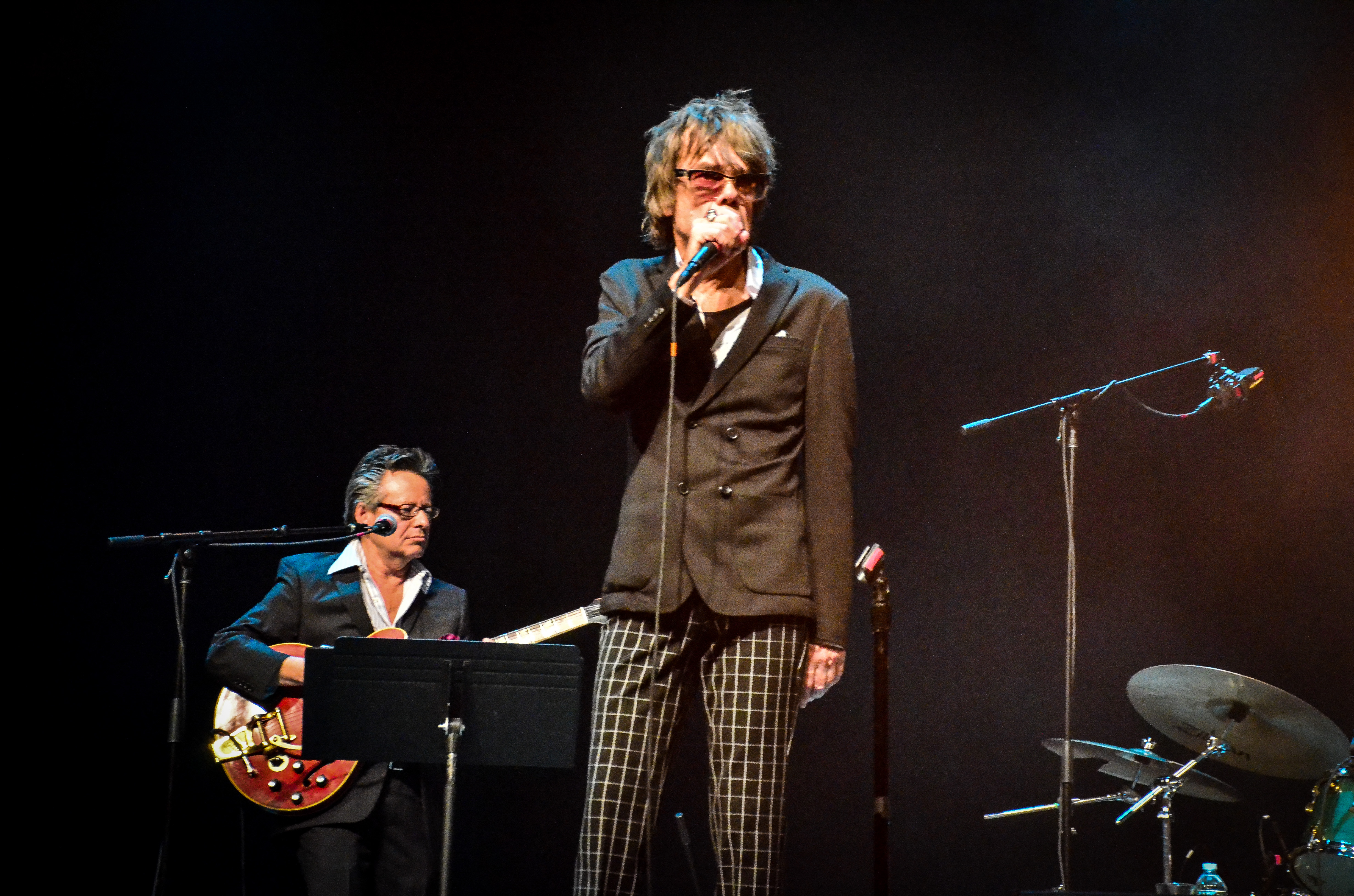David Johansen rocks The Space at Westbury With Opener Frankenstein 3000. 