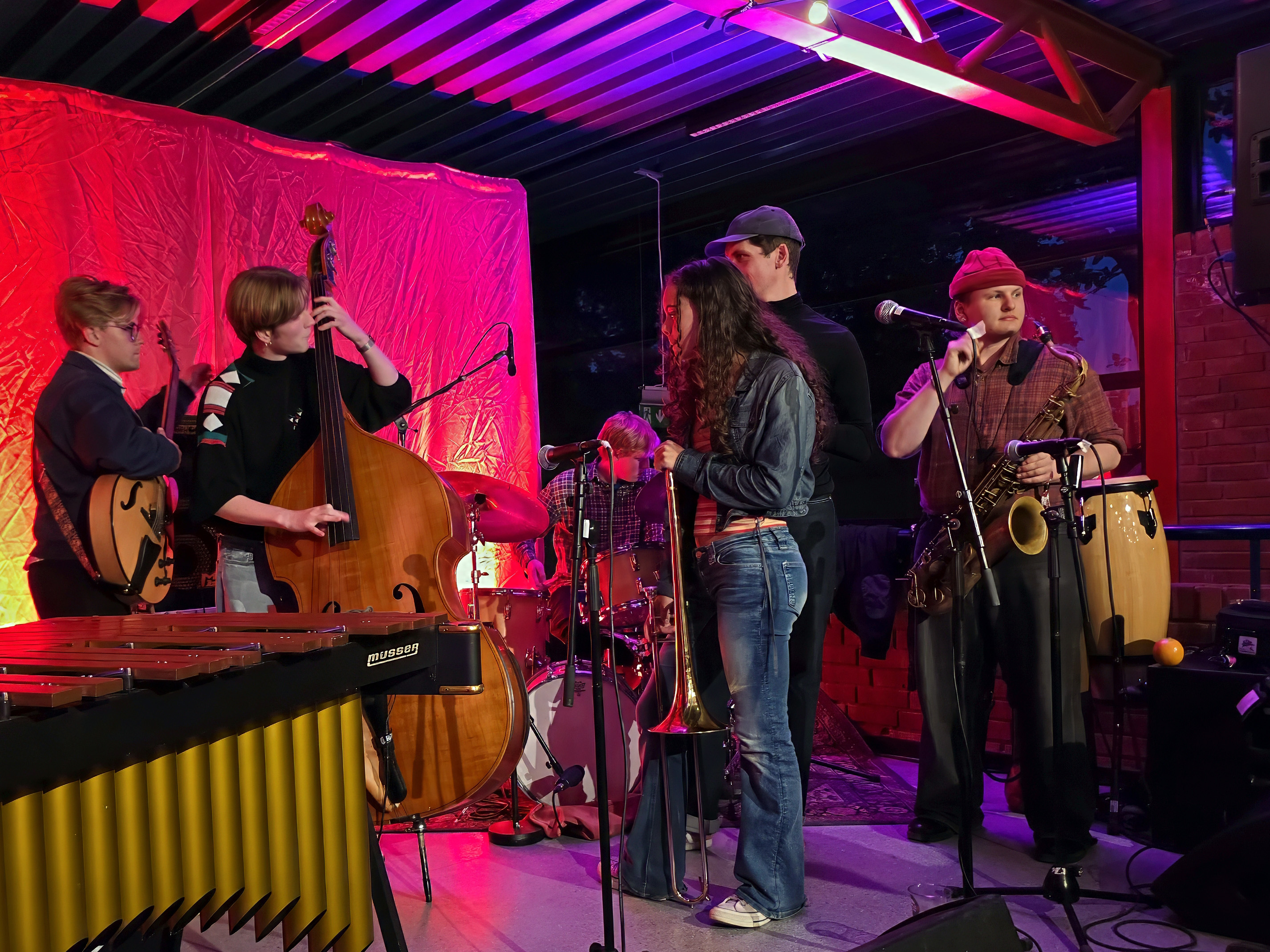 Jazz students at Kroa, Moldejazz 2026 — jazz photo by Daniel Mège | All About Jazz