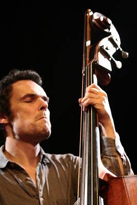 Banz Oester with "Quartier Lointain Feat. Banz Oester" at L'Ecurie, Geneva, Switzerland, 2005