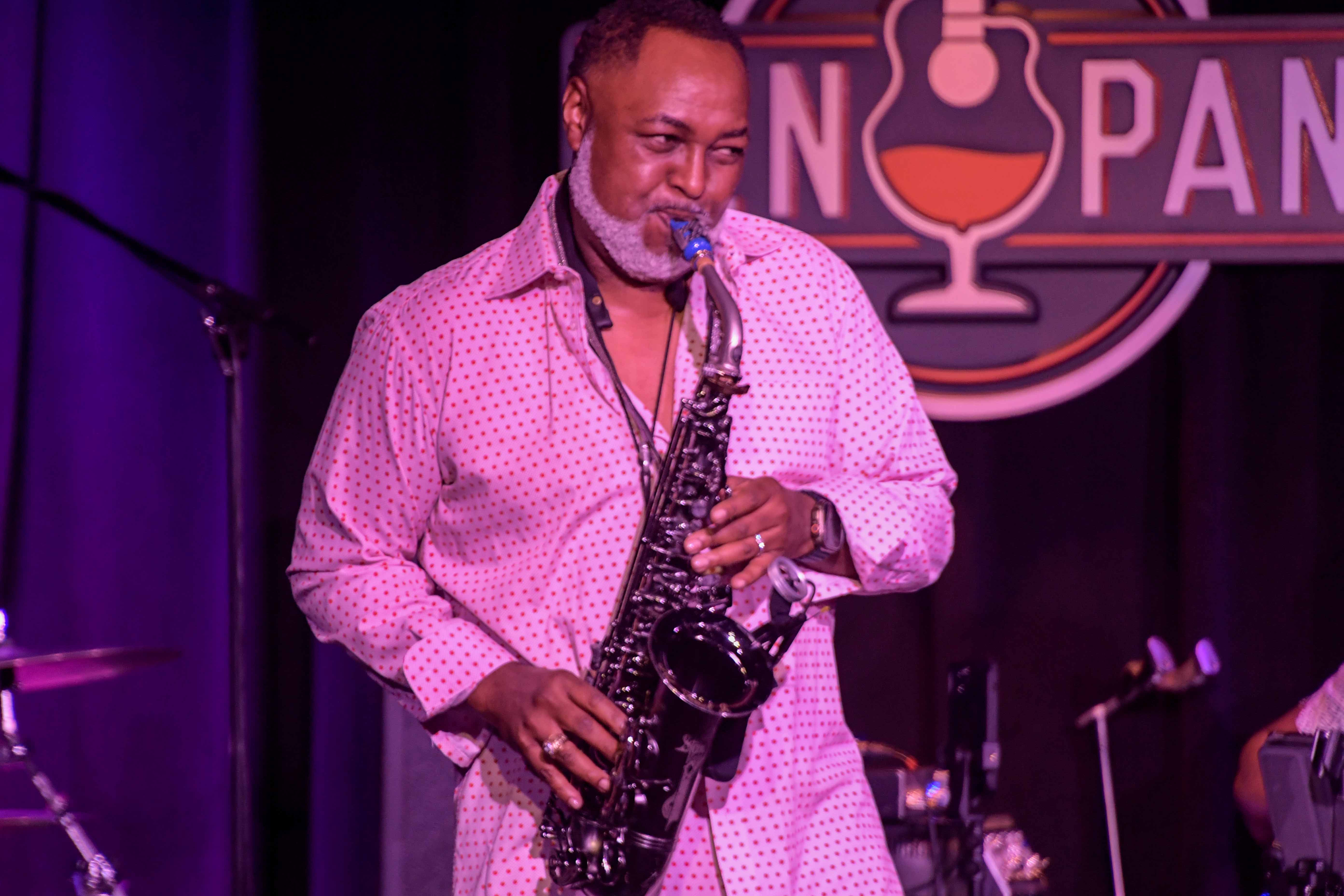 Art Sherrod Jr - tenor