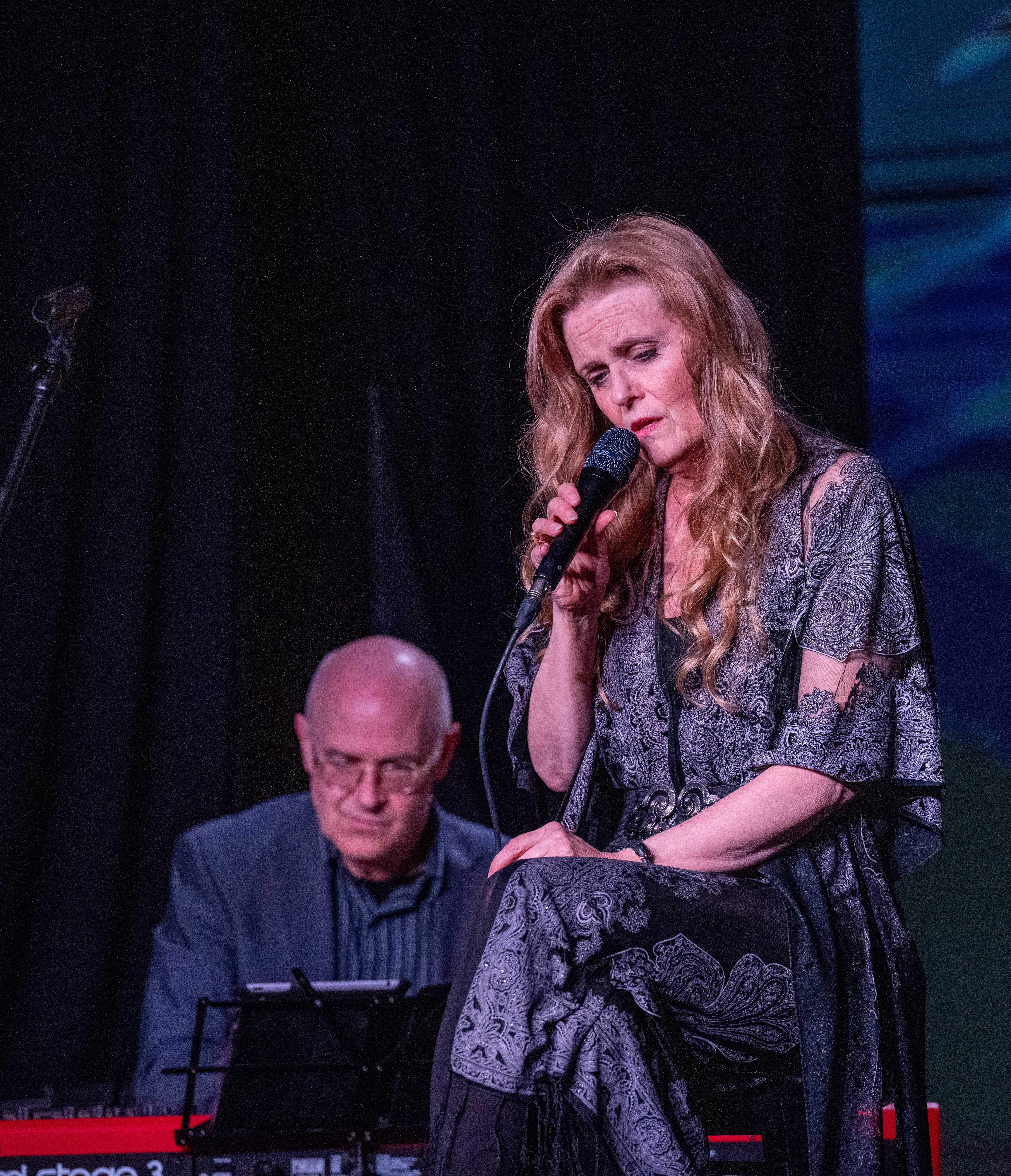 Tierney Sutton with the Jae Sinnett Trio