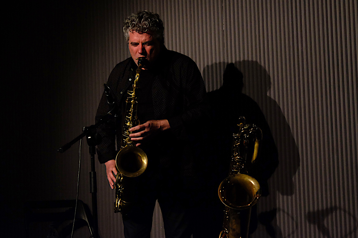 Josep Lluís Galiana at the Octubre CCC (Valencia) — jazz photo by Galiana | All About Jazz