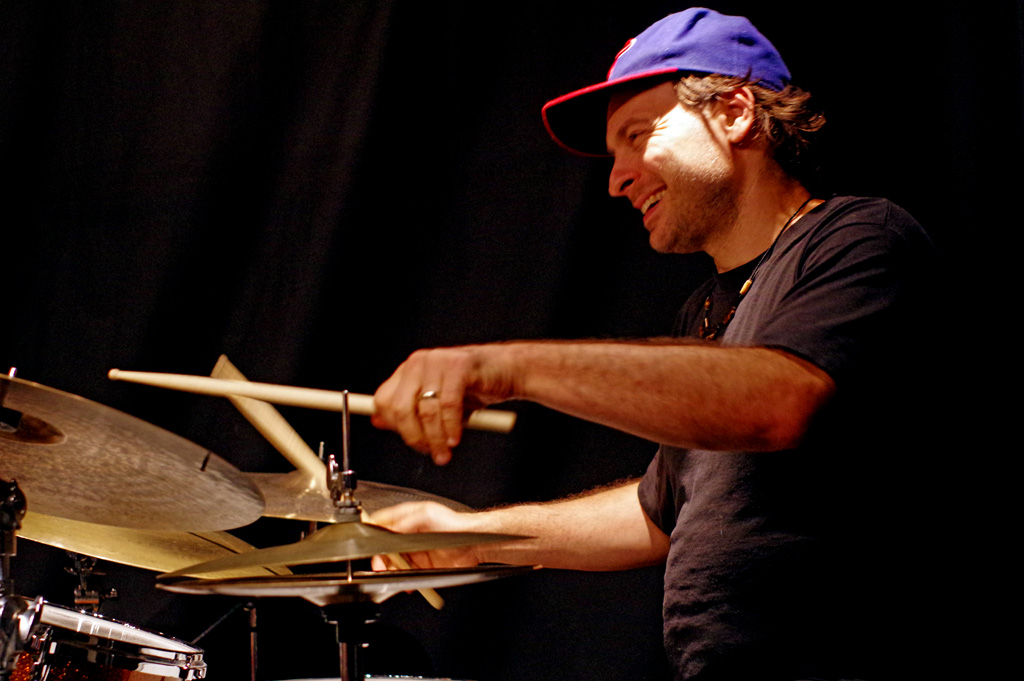 Ari Hoenig Trio