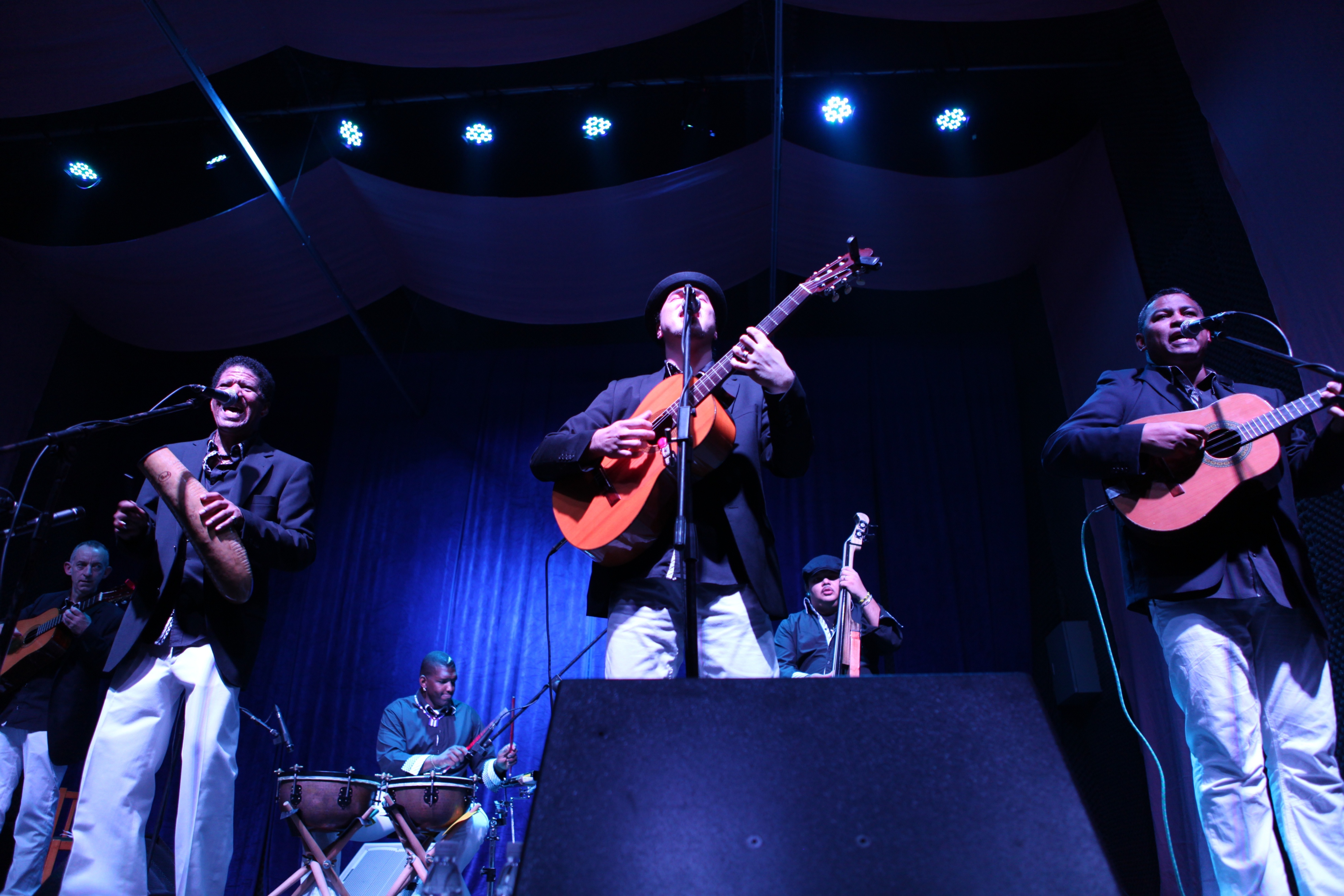 Estudiantina ensemble @ b10 oct-loft theatre, shenzhen, china (asia tour 2012)
