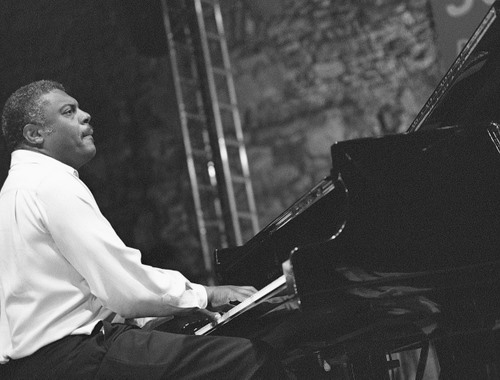 Mulgrew Miller / San Sebastian 2000