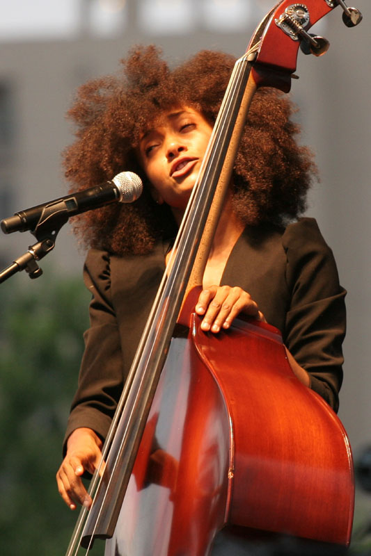 Esperanza Spalding - Atlanta Jazz Festival 2010