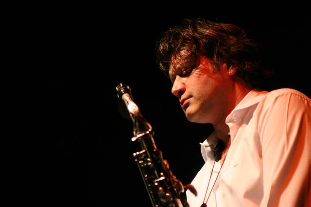 Stefano Saccon with Stratrometric at the Chorus, Lausanne, Switzerland,2005