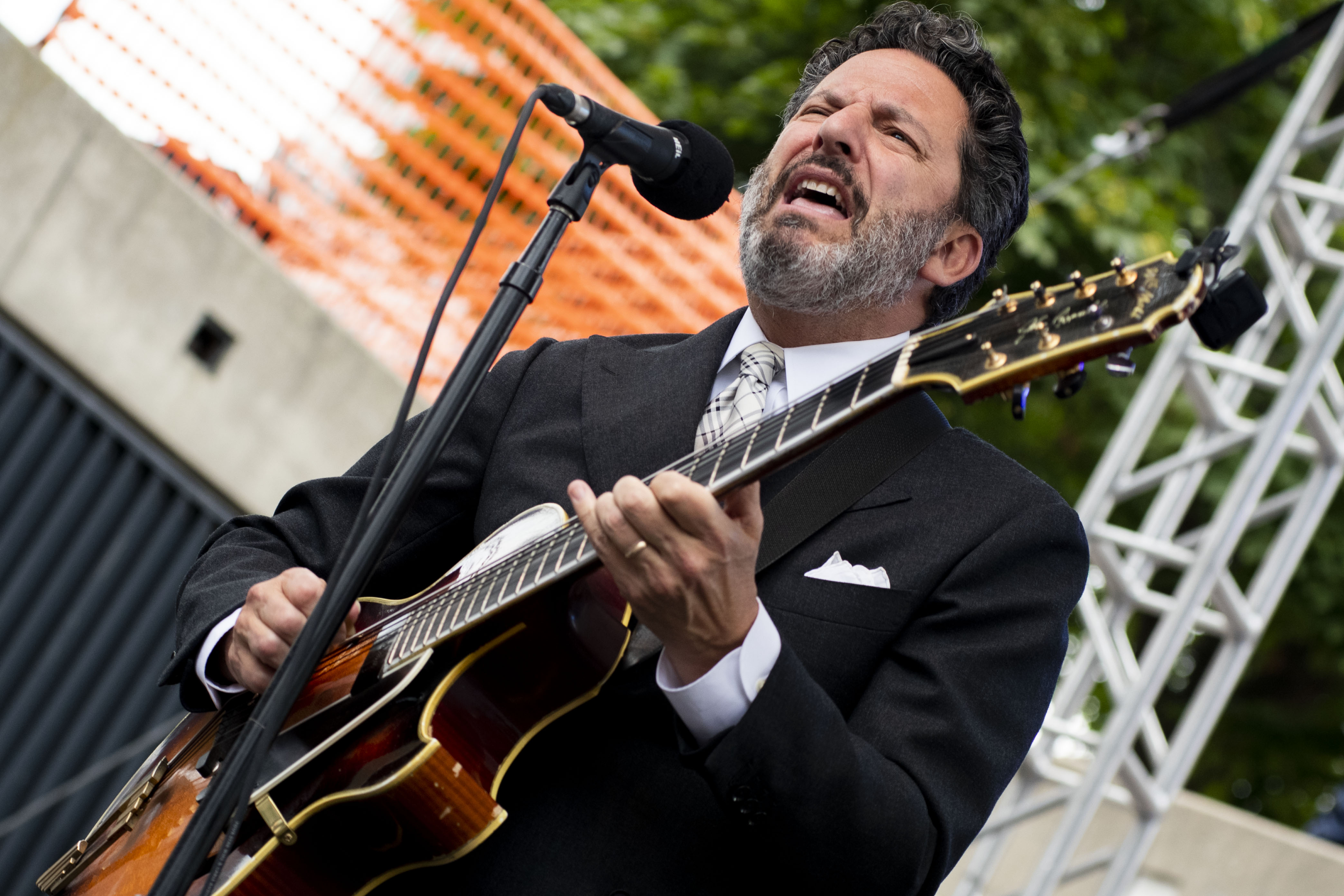 John Pizzarelli