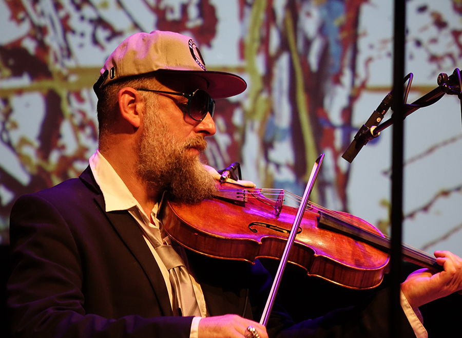 Mat Maneri