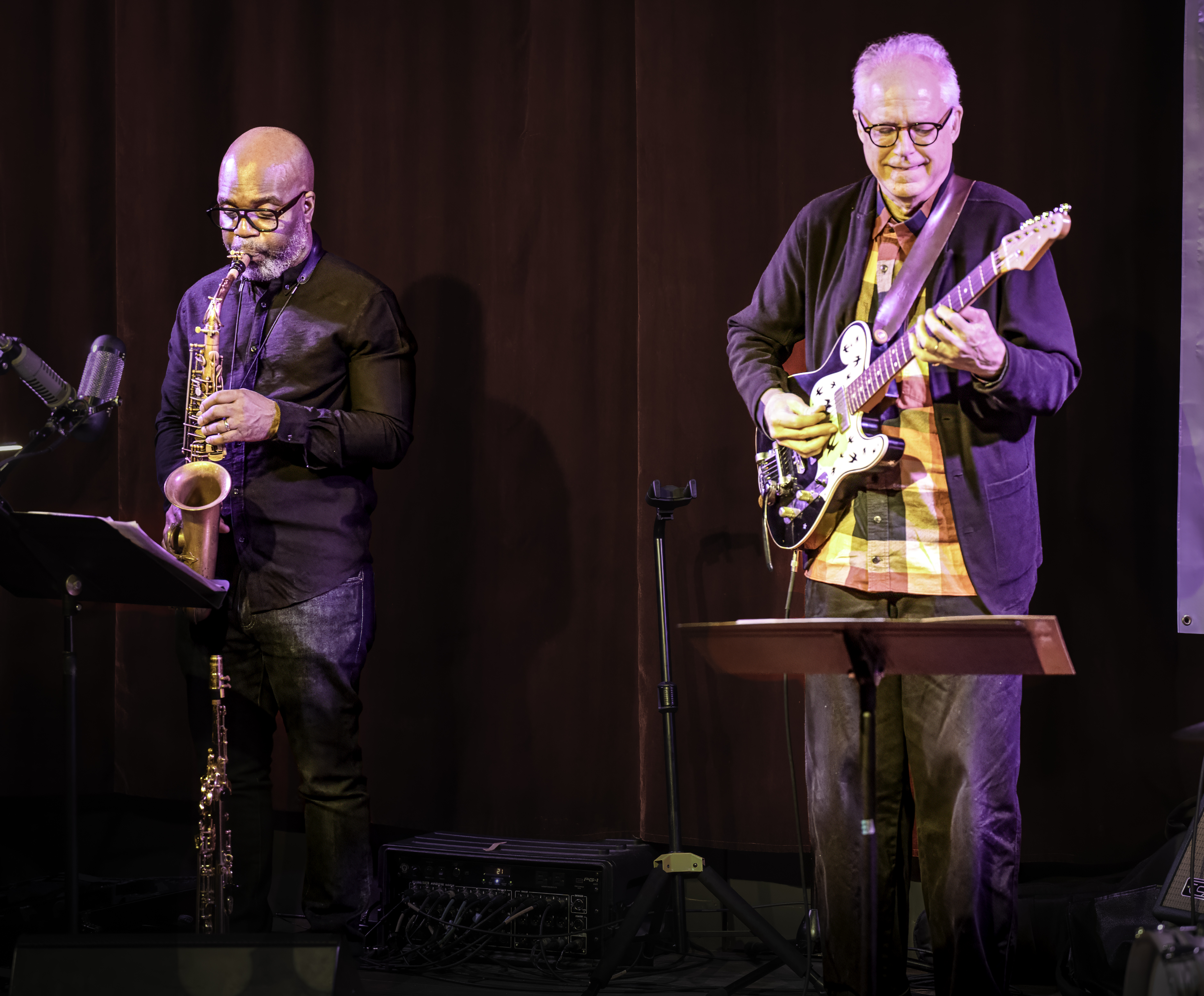 Jaleel Shaw and Bill Frisell with the Bill Frisell Quartet at the NYC Jazz Gallery
