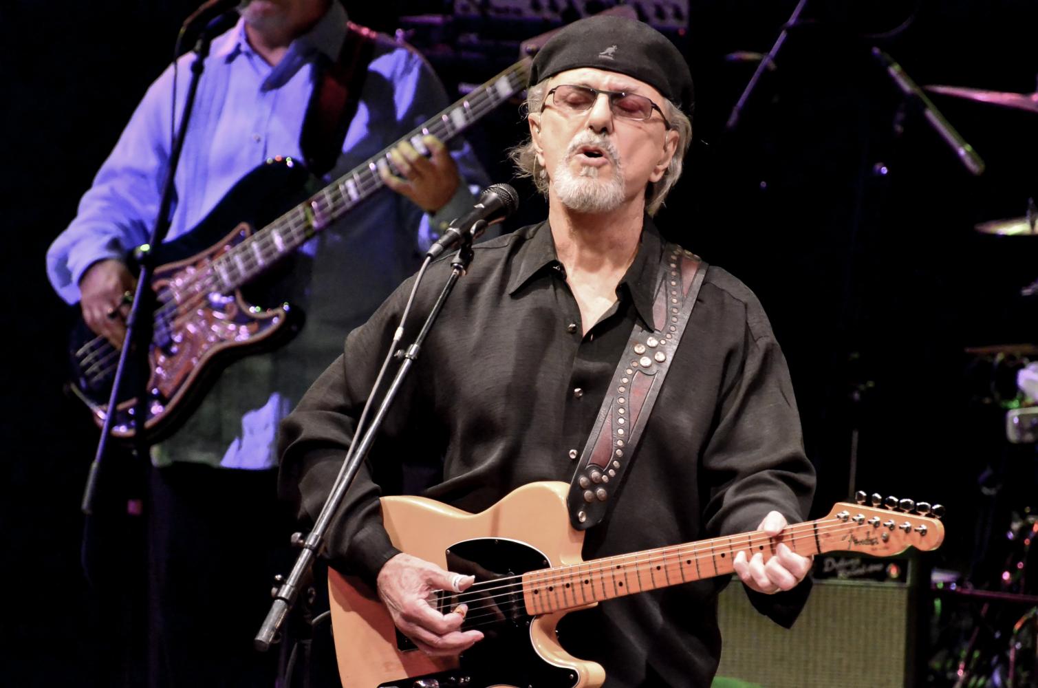 Dion at NYCB Theatre at Westbury, July 29, 2016.