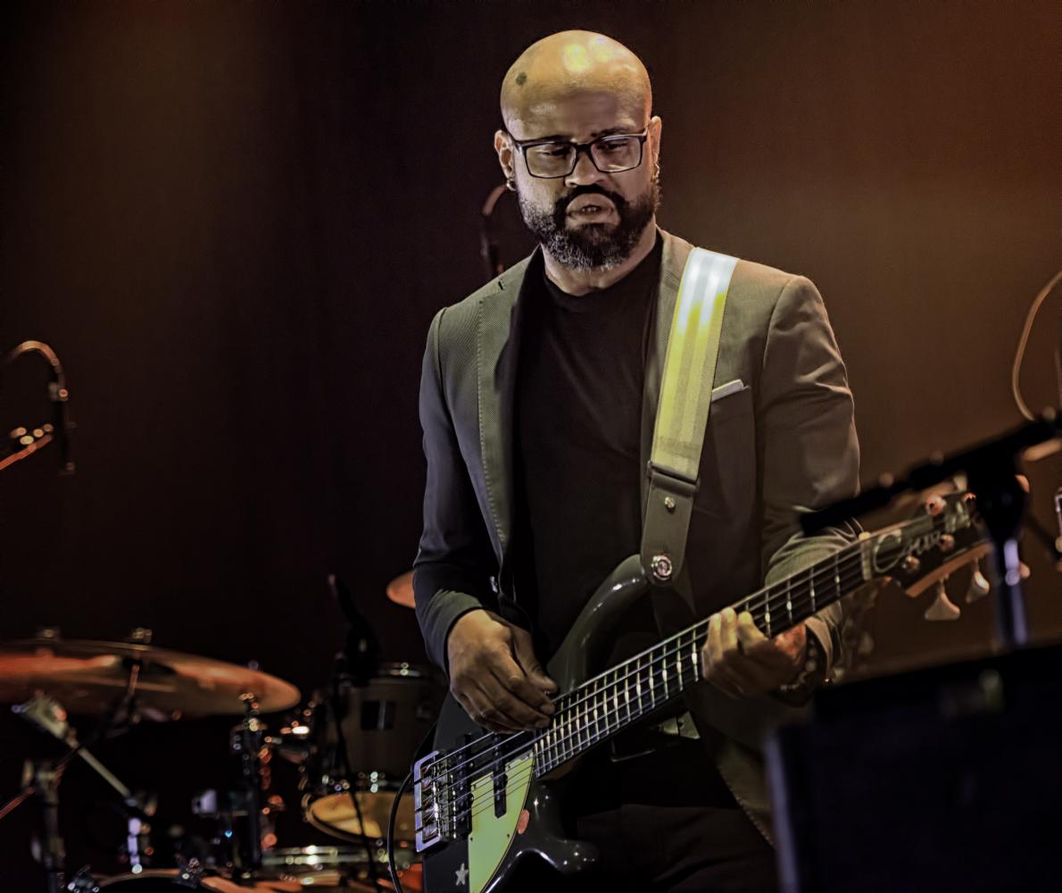 Tone Whitfield with Bilal at The Montreal International Jazz Festival 2016