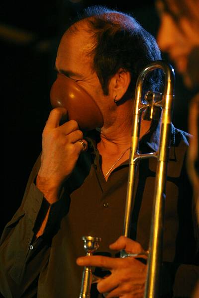 Jean-Jacques Pedretti with "Kawthar" at Catalyse, Geneva, Switzerland, April 2006