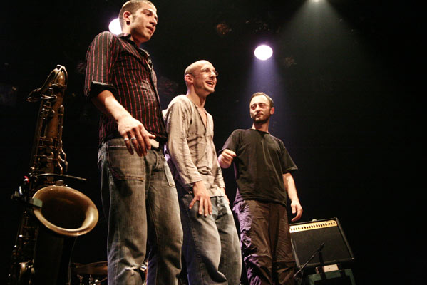 Guillaume Perret, Francesco Miccolis and David Doyon with "Colifichets" at 2:21, Lausanne, Switzerland, 2005