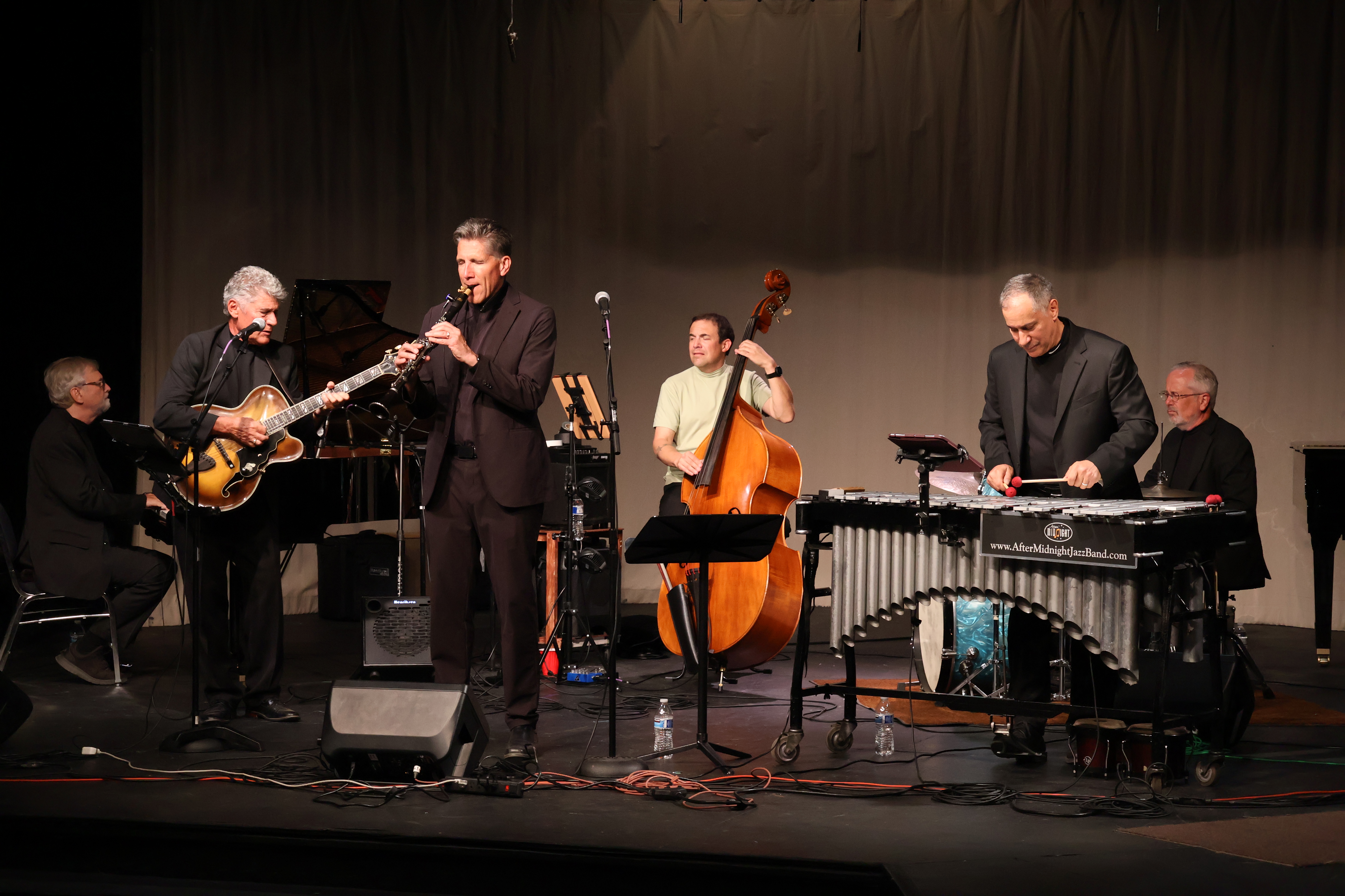 After Midnight — jazz photo by Roger Campbell | All About Jazz
