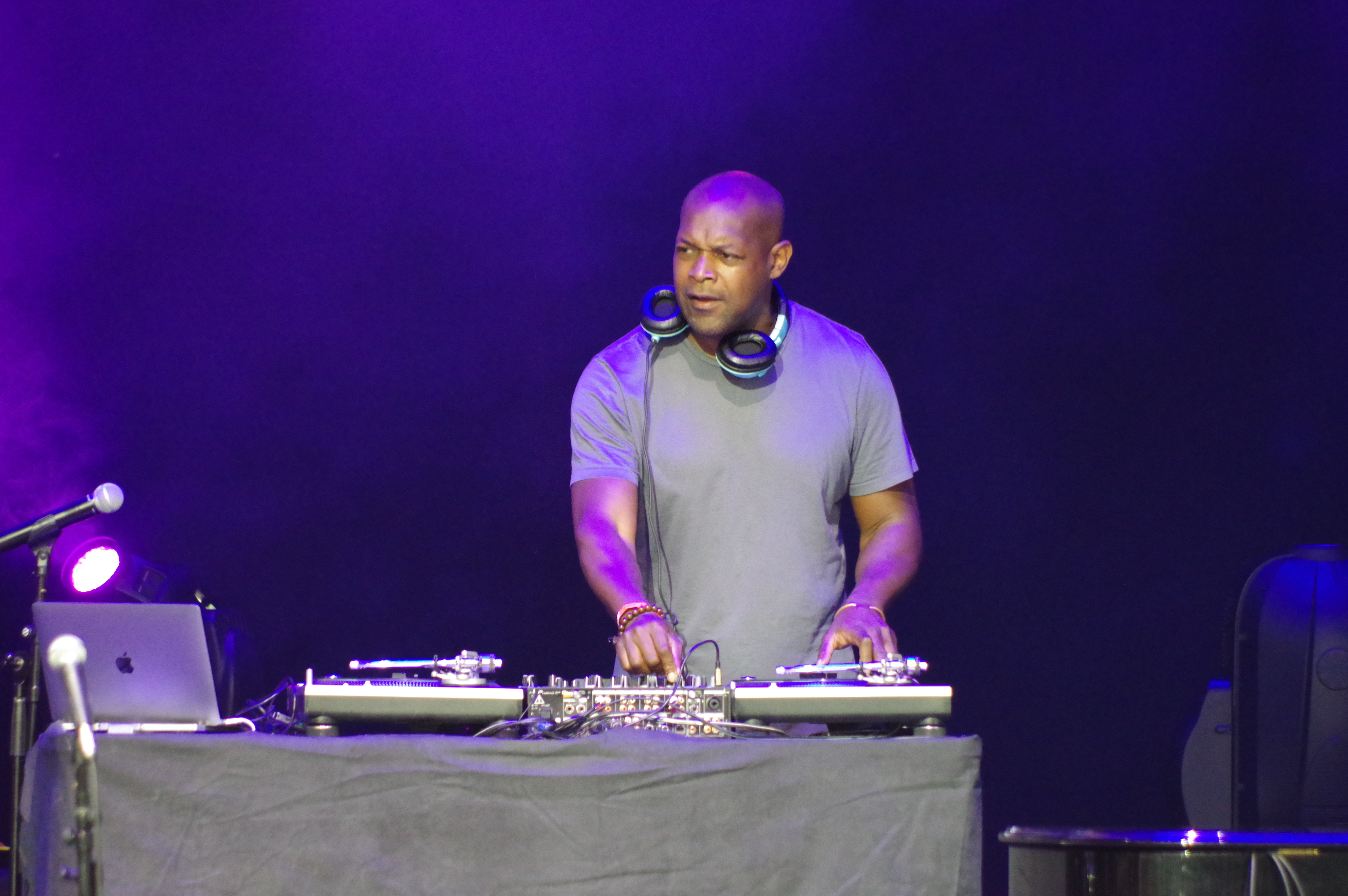 DJ Logic — jazz photo by Lee Whiteman | All About Jazz