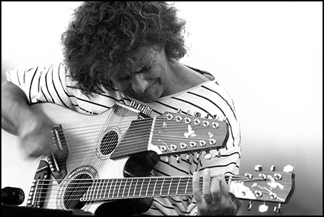 Pat Metheny<br>2003 JVC Jazz Festival in Newport R.I.