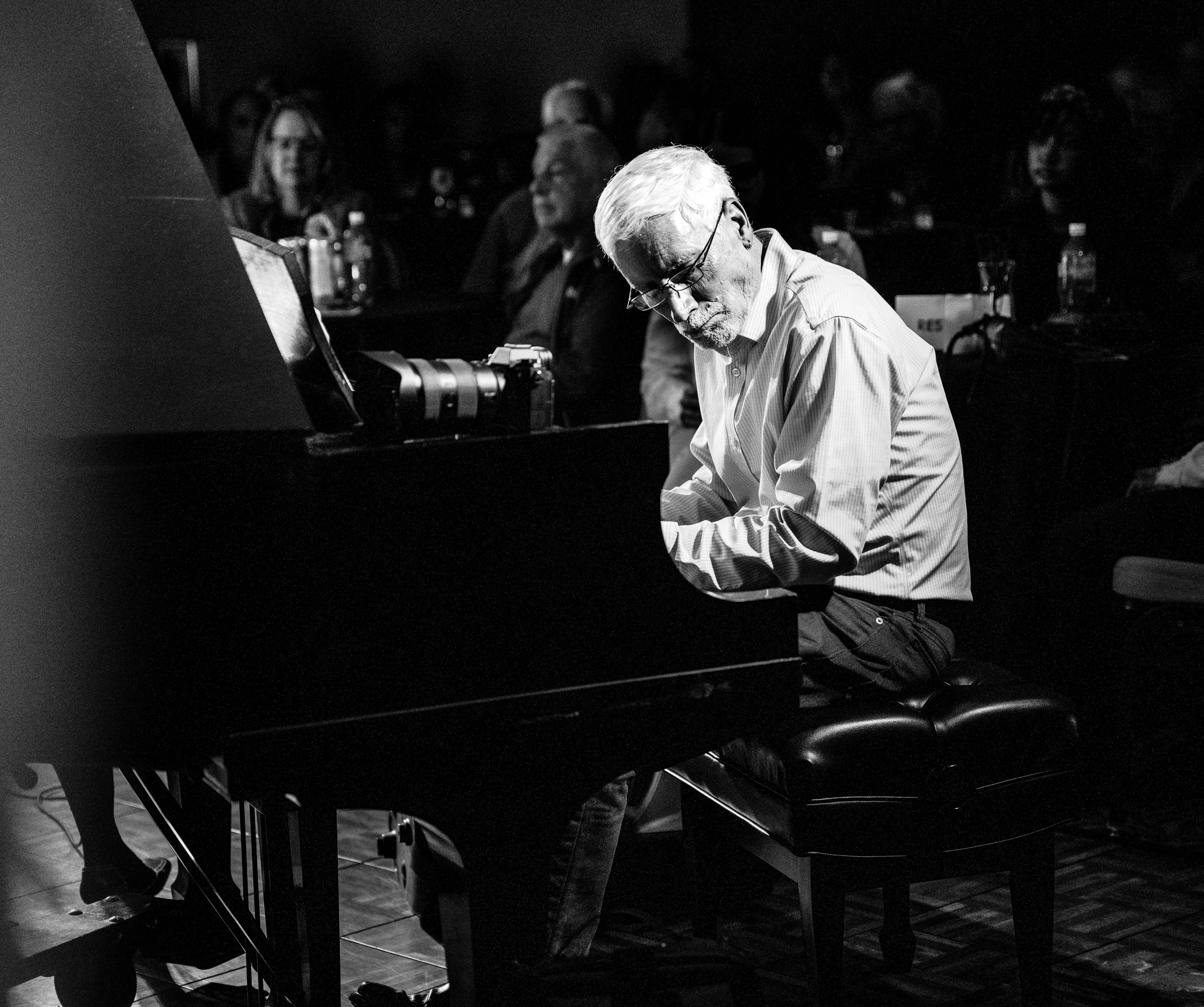 Dominique Eade with the John Toomey Trio