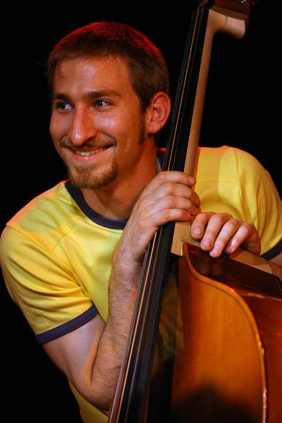 Manu Hagmann with "Tropicalismo-Carte Blanche Matthieu Rossignely" at the Sud Des Alpes, Amr, Geneva, Switzerland, May 2006