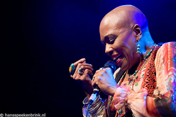 Dee Dee Bridgewater