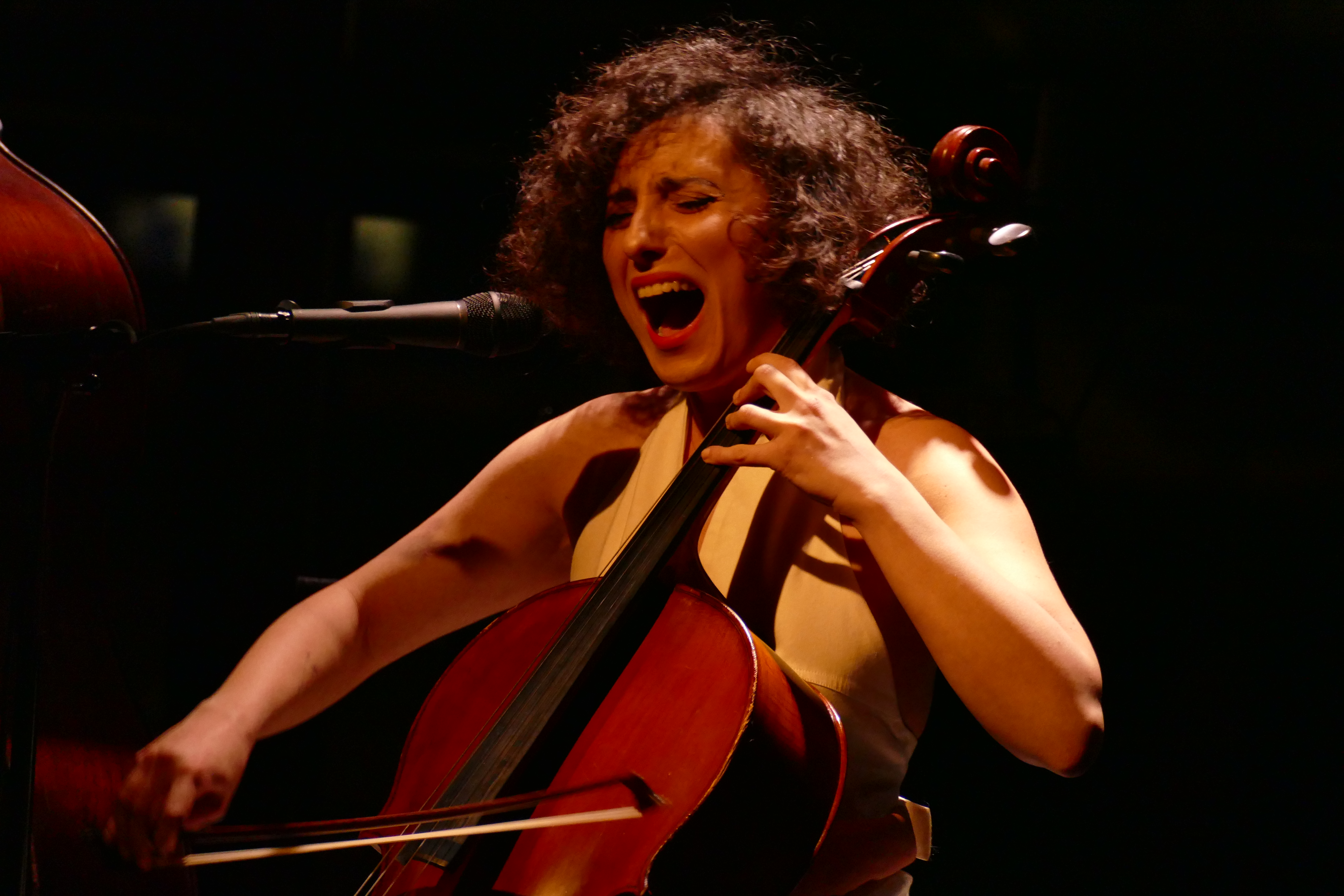 Sanem Kalfa RefleX, BIMhuis, March 2022 - Sanem Kalfa