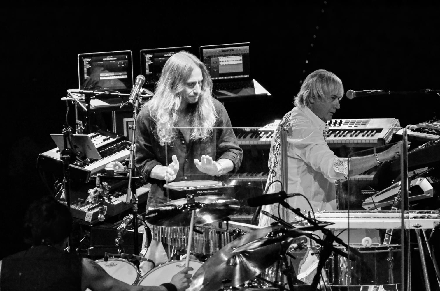 YES at NYCB Theatre at Westbury on 8-6-2016.