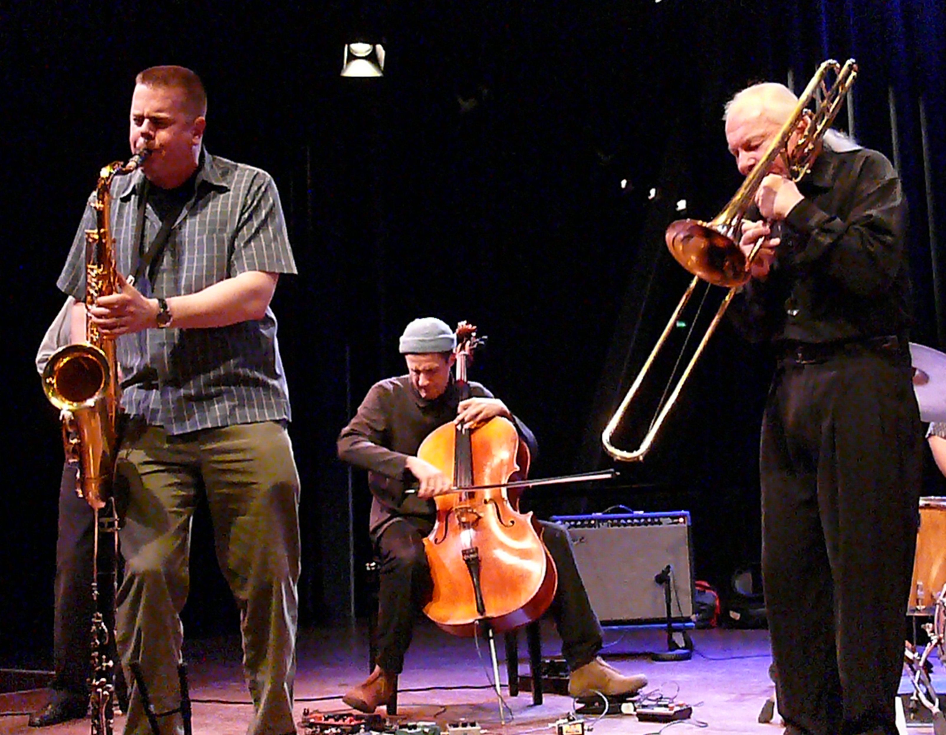 Vandermark, Lonberg-Holm, Bauer at the Bimhuis in Amsterdam, 13 February 2009