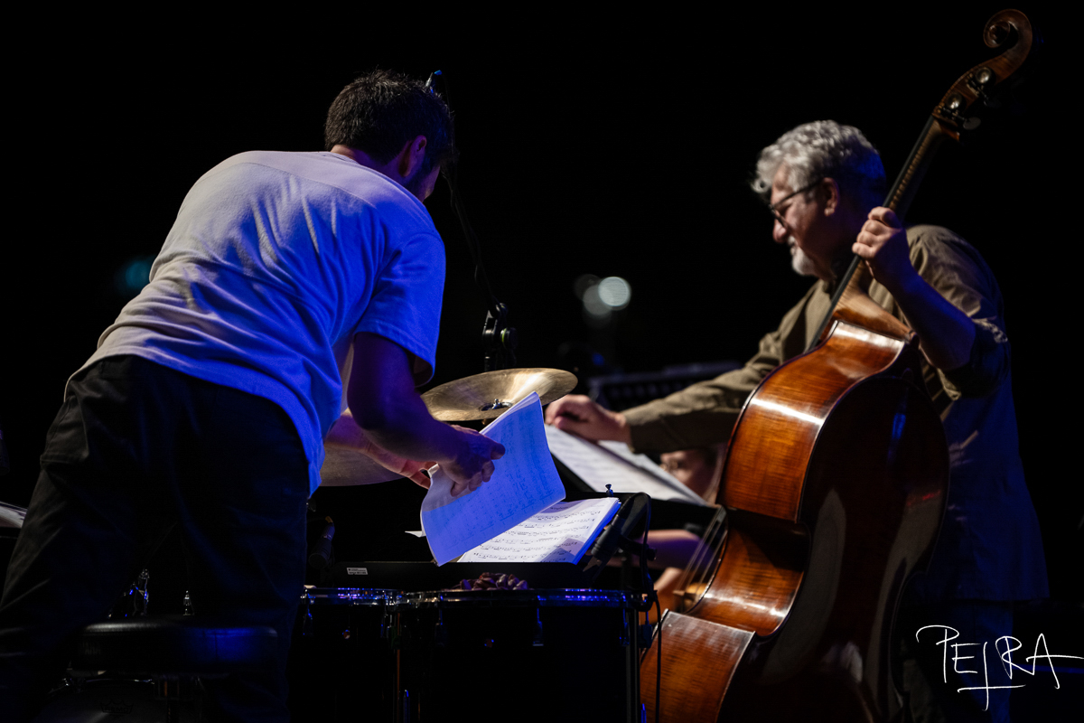 Thumbscrew