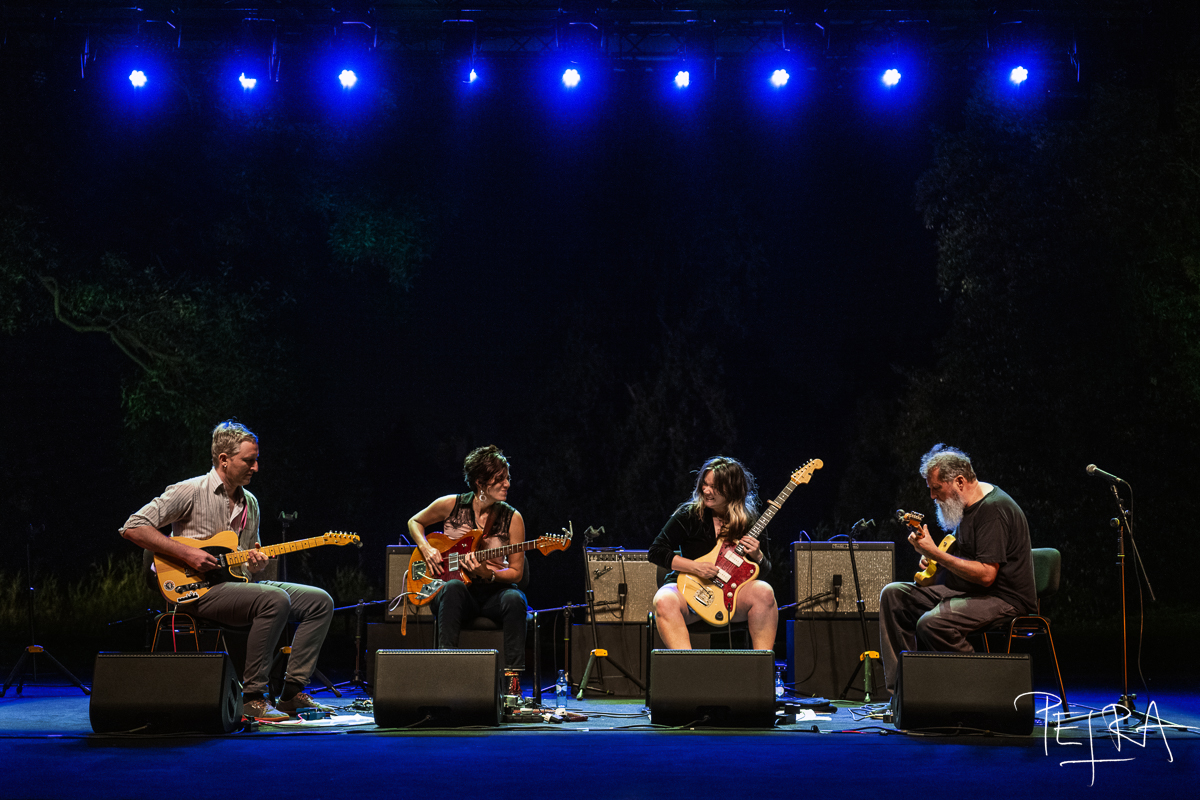 Bill Orcutt Guitar Quartet / Four Guitars