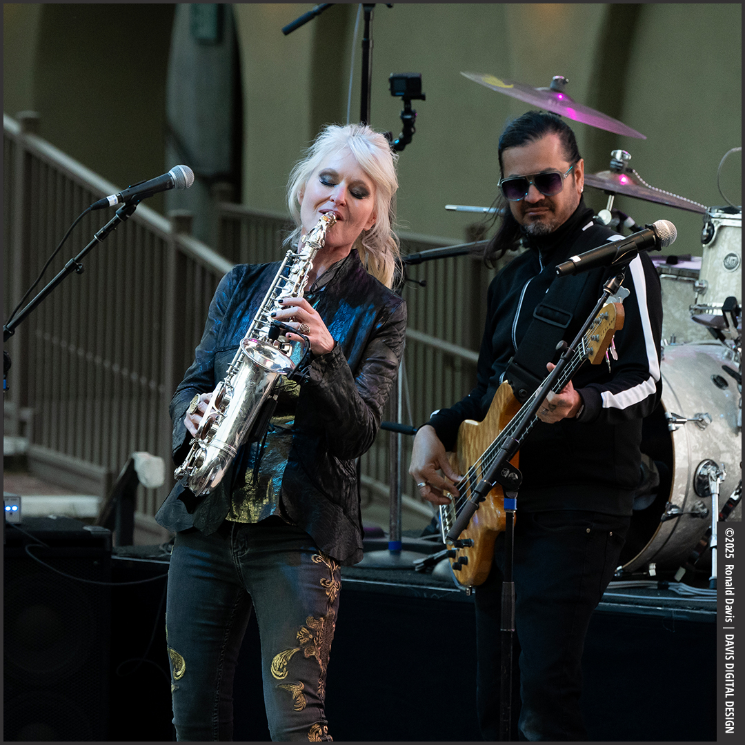 Mindi Abair & Uriah Duffy