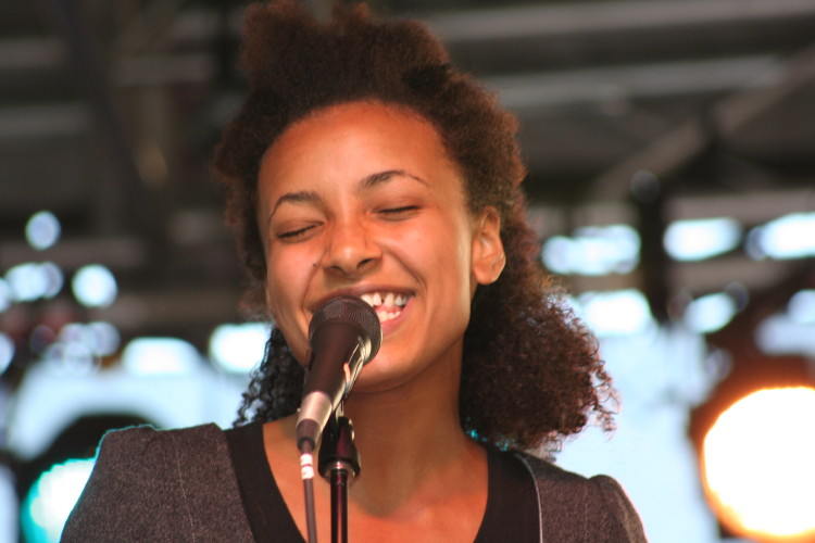 Esperanza Spalding Detroit Jazzfest 2008