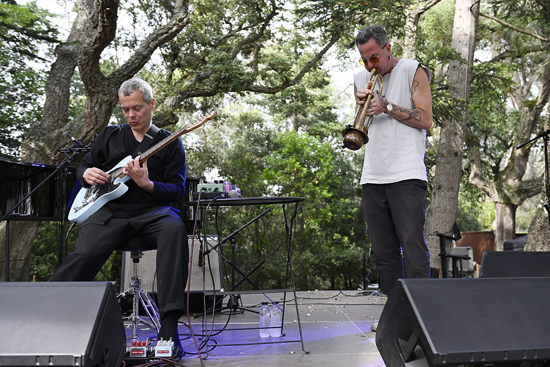 Jakob Bro, Avishai Cohen — jazz photo by Artur Moral | All About Jazz