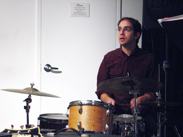 Aaron Siegel with the Pavones - The Stone 2007