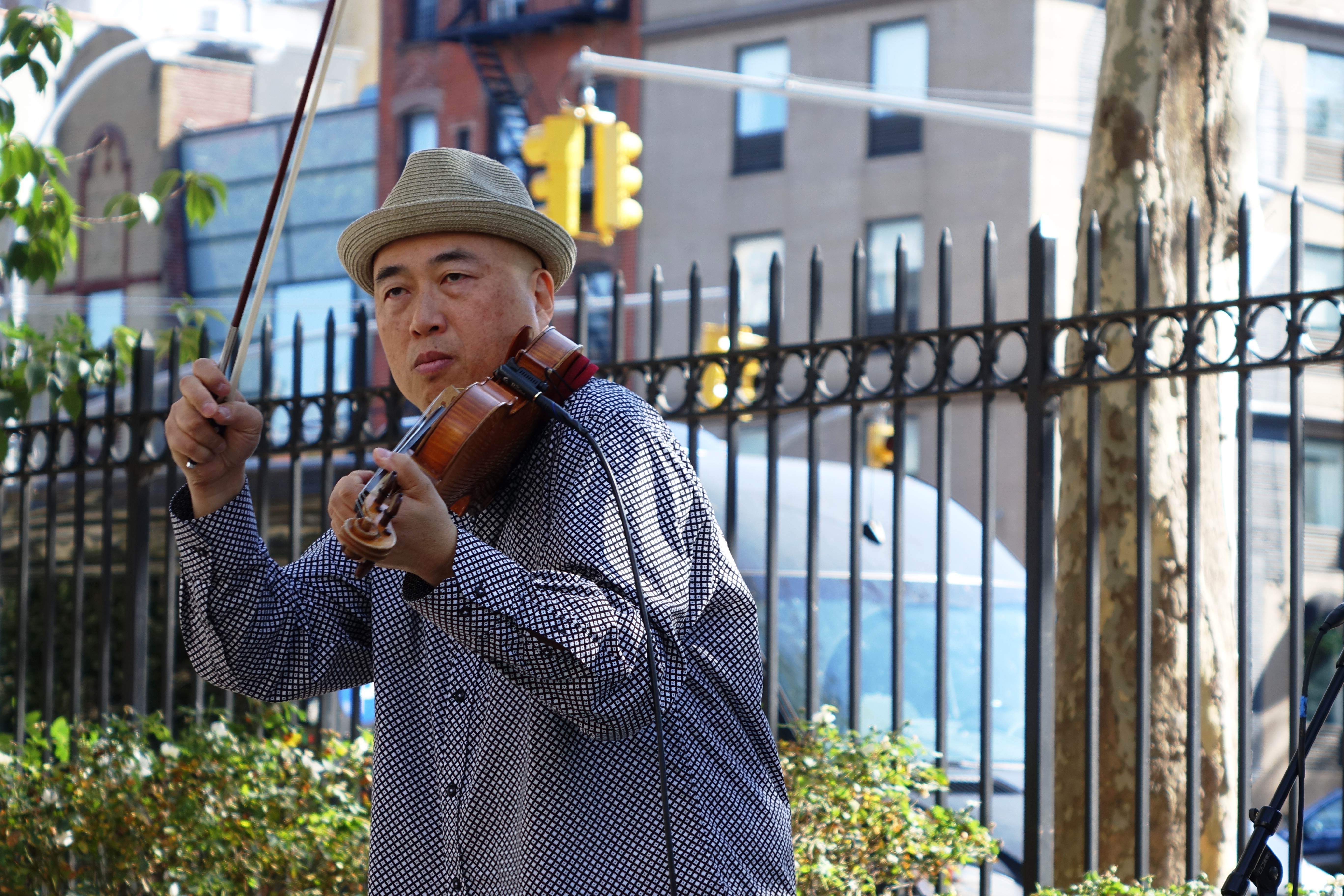 Jason Kao Hwang at First Street Green, NYC in October 2017