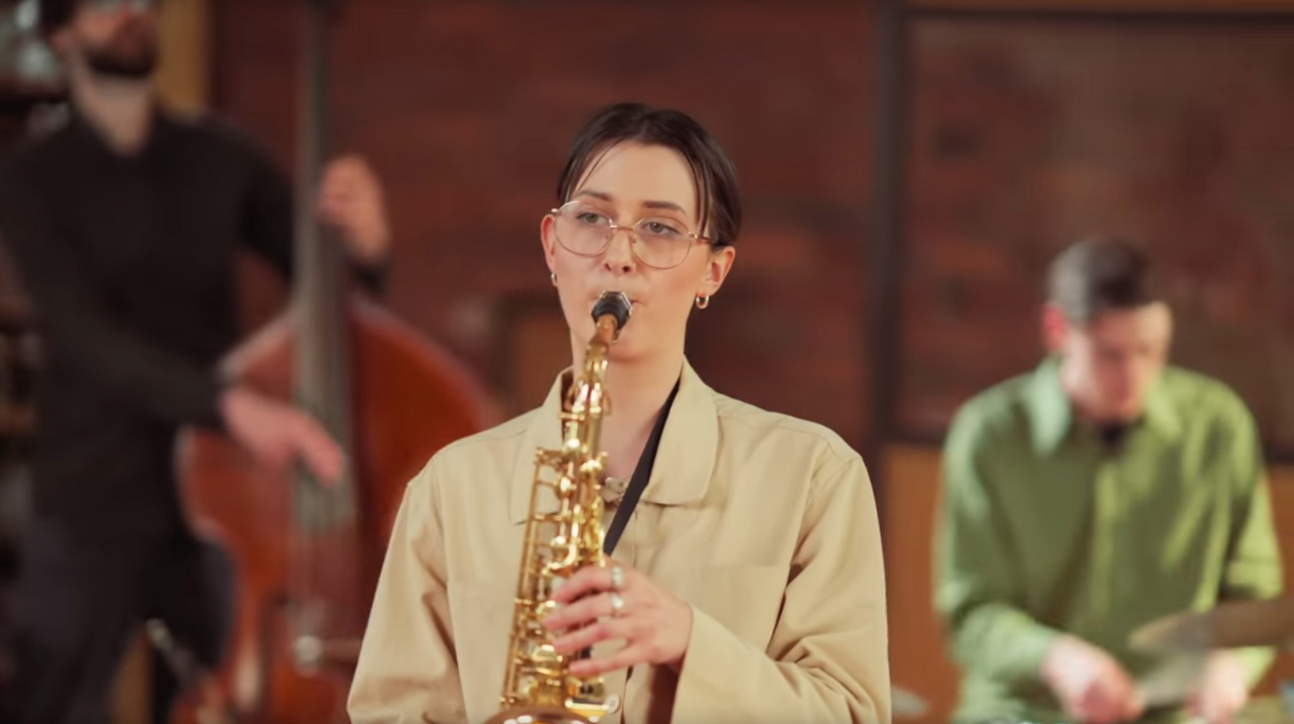 Jasmine Myra + 7 Piece Band