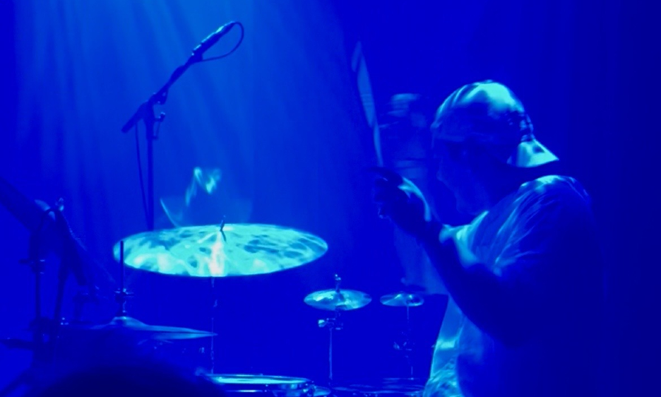 Wojtek Mazolewski Quintet at the Jazz Cafe, Zienliński on drums