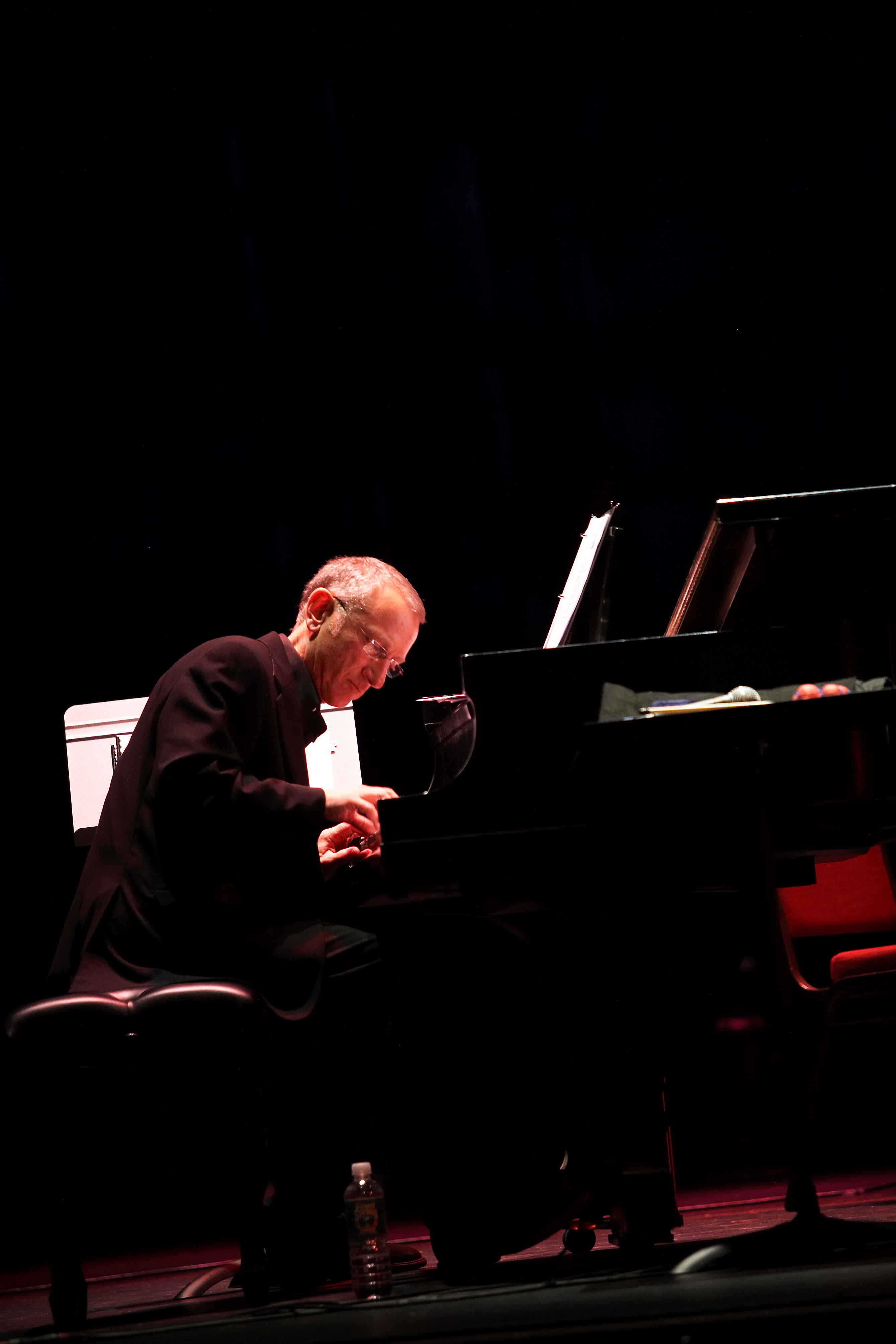 Larry Chernicoff on Piano — jazz photo by Larry Chernicoff | All About Jazz
