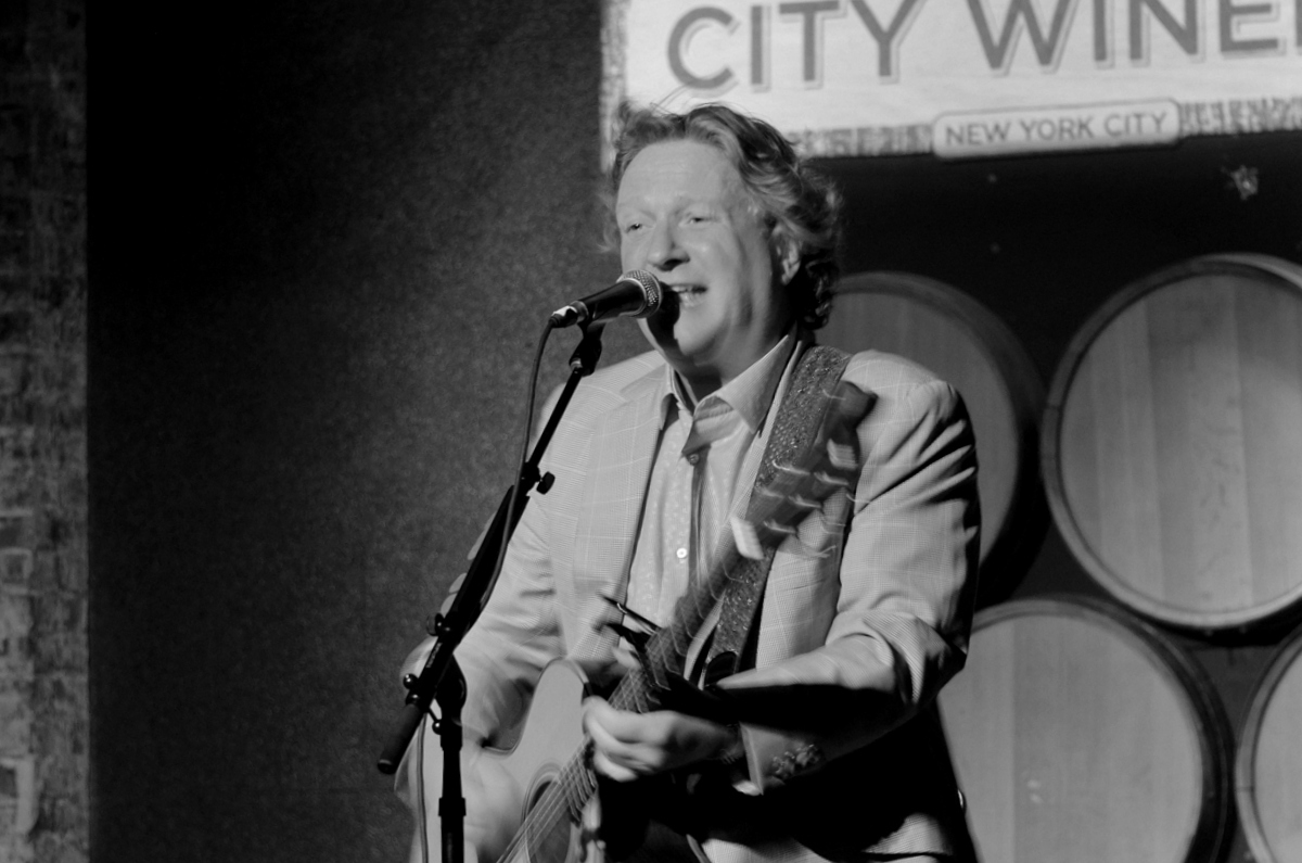 Glenn Tilbrook at City Winery in Nyc on 9-26-14.