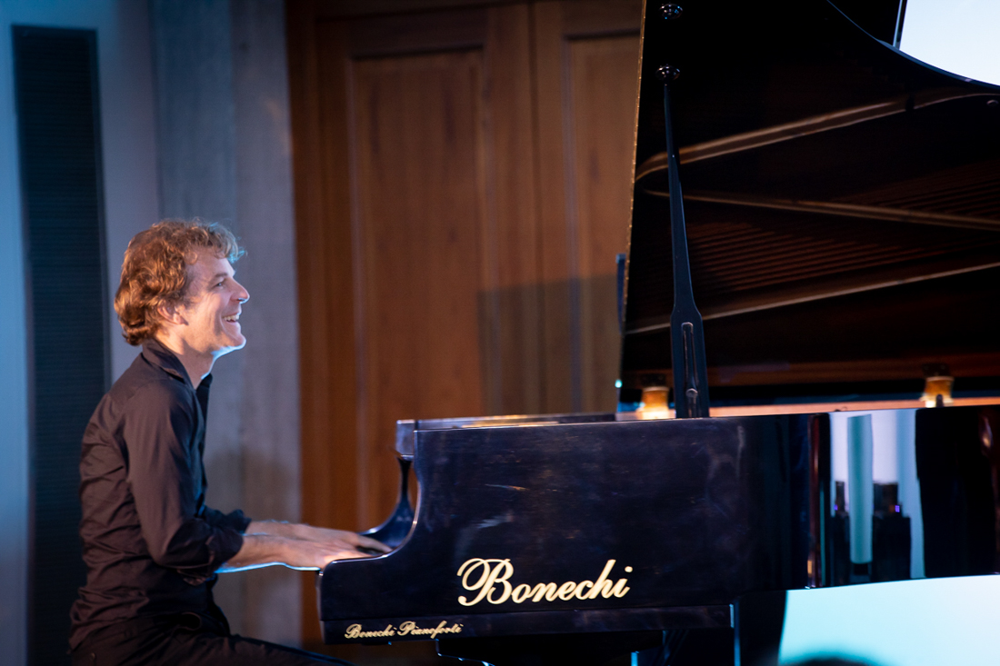 Naïssam Jalal Trio at Mixité