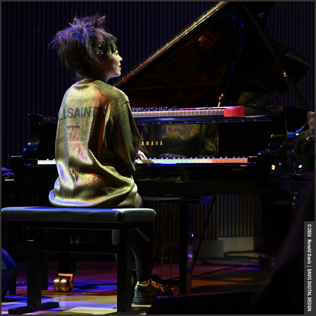 Hiromi at SFJAZZ — jazz photo by Ronald Davis | All About Jazz