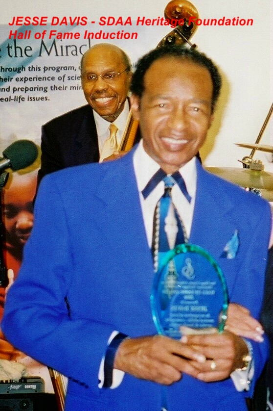 Jesse Davis, Singer — jazz photo by Jesse Davis | All About Jazz