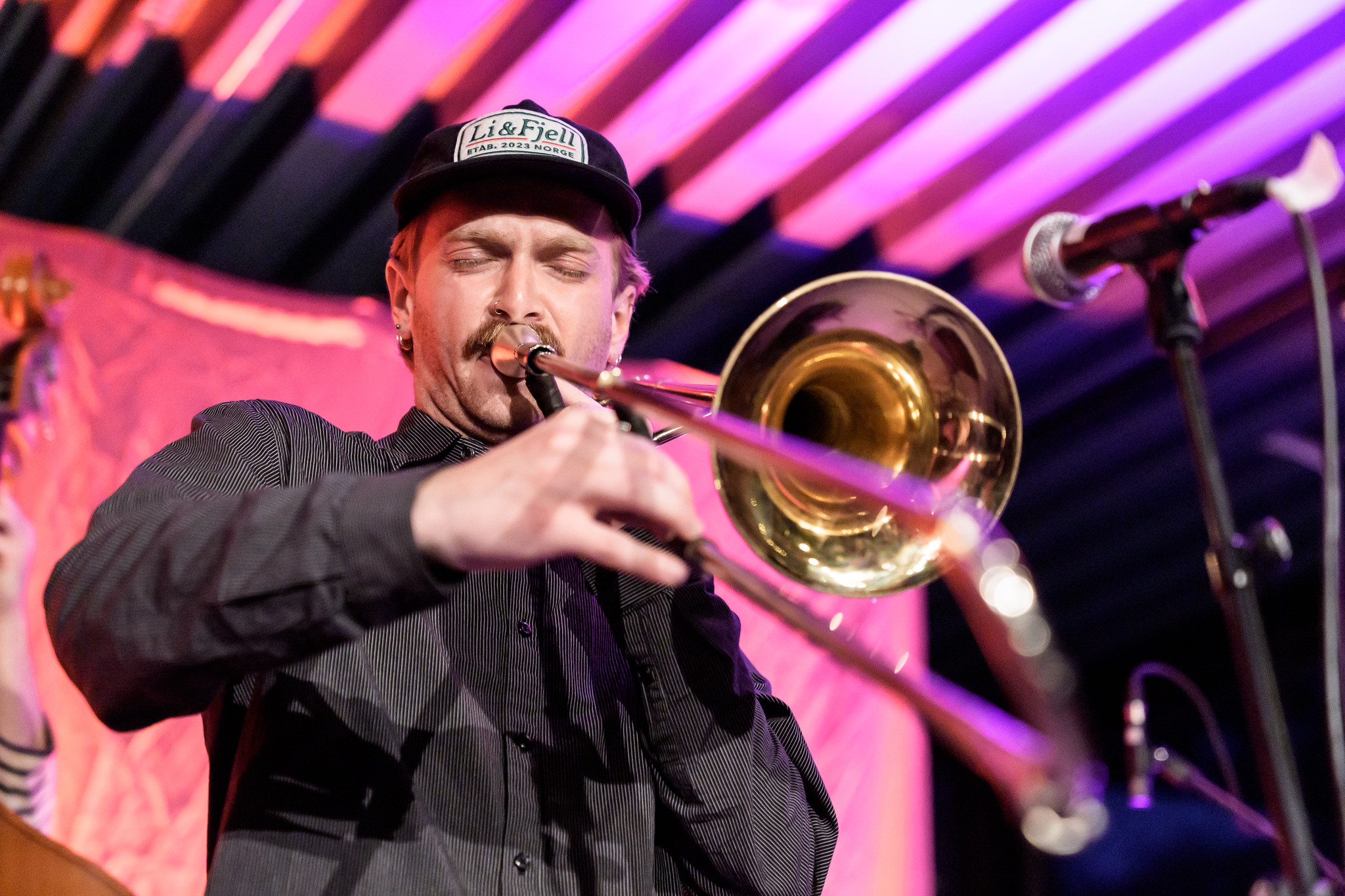 Jørgen Bjelkerud jamming at Kroa, Moldejazz 2026 — jazz photo by Daniel Mège | All About Jazz