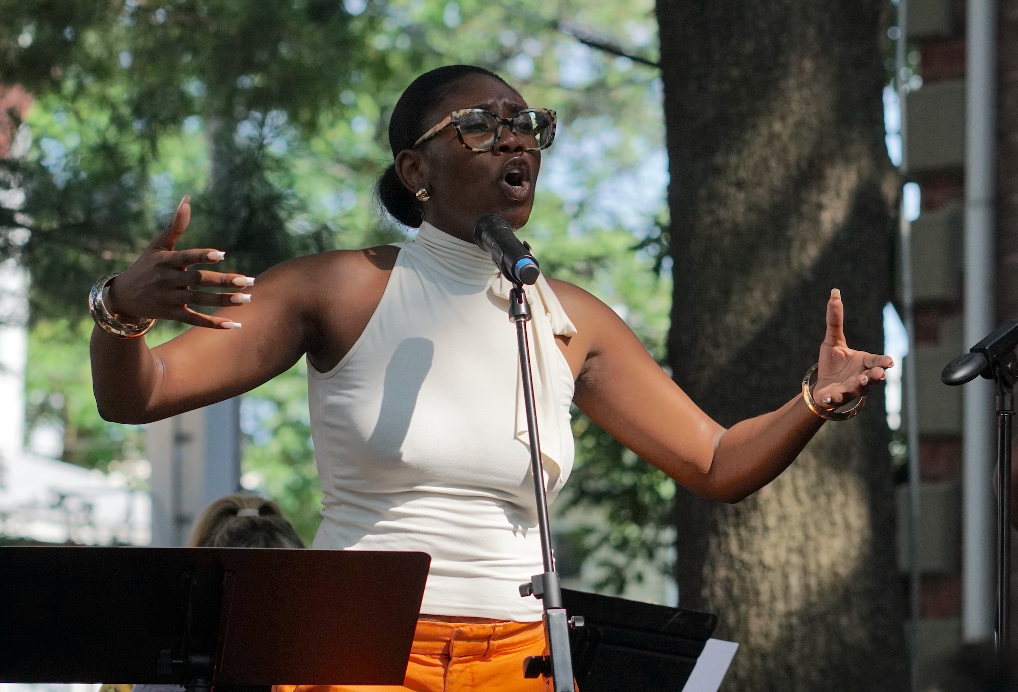 Ekep Nkwelle / Endea Owens Cookout, Louis Armstrong House Museum, NYC,  21 June 2025 — jazz photo by ell D. | All About Jazz